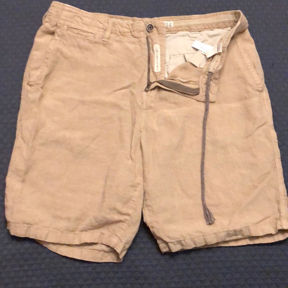 Lucky brand linen shorts. 34